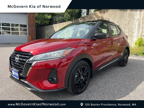 Used 2022 Nissan Kicks SR image 1
