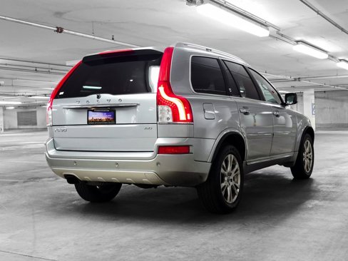 Used 2014 Volvo XC90 3.2 w/ Climate Package image 6