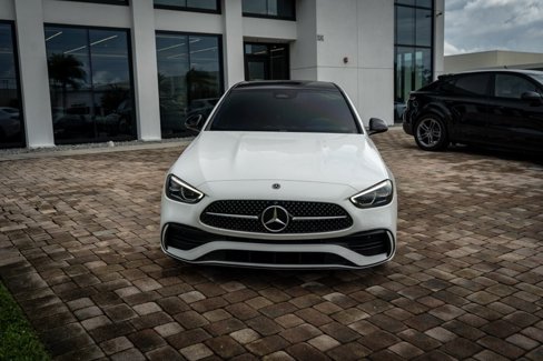 Used 2022 Mercedes-Benz C 300 Sedan image 3