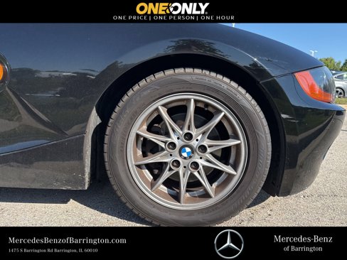Used 2004 BMW Z4 2.5i image 3