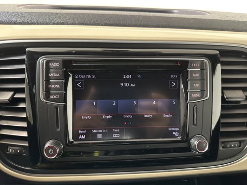 Used 2019 Volkswagen Beetle 2.0T image 14