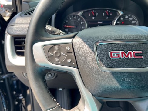 Certified 2024 GMC Terrain SLT image 21