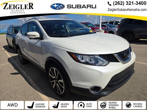 Used 2017 Nissan Rogue Sport SL w/ SL Premium Package image 1