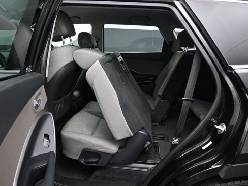 Used 2019 Hyundai Santa Fe XL SE image 37