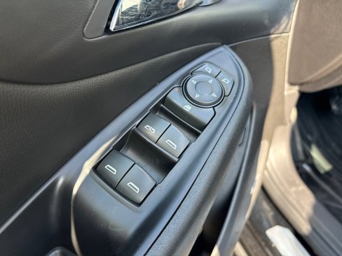 Used 2017 Chevrolet Volt Premier w/ Driver Confidence II Package image 13