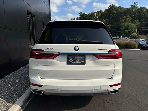 Used 2019 BMW X7 xDrive40i w/ Cold Weather Package image 5