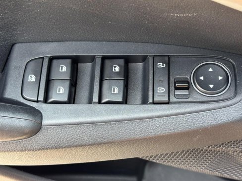 Used 2021 Kia Seltos LX image 23