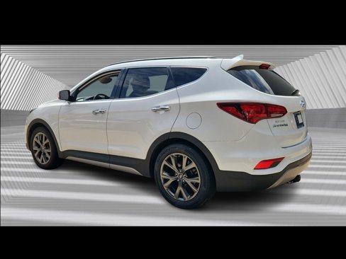 Used 2017 Hyundai Santa Fe Sport w/ 2.0T Ultimate Tech Package 05 image 7