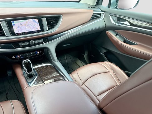 Used 2021 Buick Enclave Avenir w/ Avenir Technology Package image 25