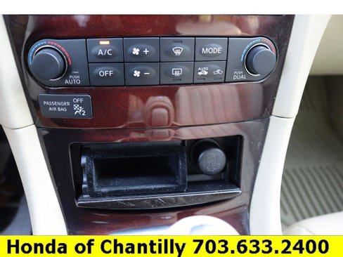 Used 2014 INFINITI QX50 Journey w/ Premium Package image 16