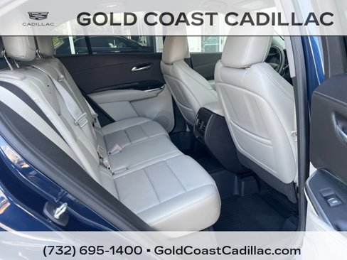 Certified 2021 Cadillac XT4 Premium Luxury w/ Cold Weather Package image 8