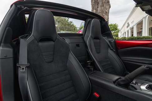 Used 2023 MAZDA MX-5 Miata Club image 19