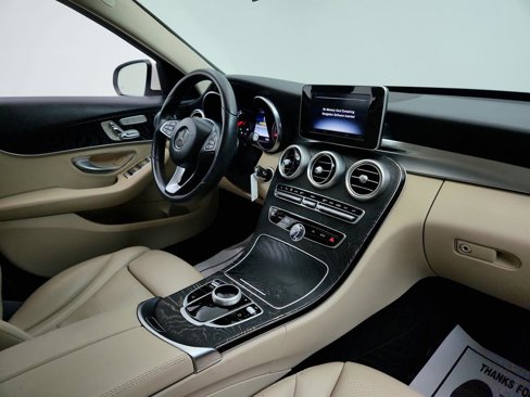 Used 2017 Mercedes-Benz C 300 Sedan image 24