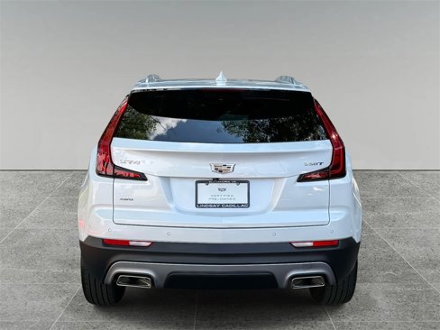 Certified 2021 Cadillac XT4 Premium Luxury w/ Technology Package image 11