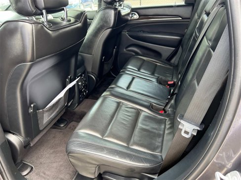 Used 2018 Jeep Grand Cherokee Overland image 11