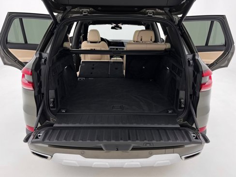 Used 2020 BMW X5 xDrive40i w/ Premium Package image 28