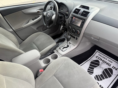 Used 2013 Toyota Corolla LE w/ Premium Pkg image 13