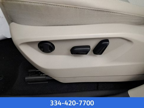 Used 2023 Volkswagen Atlas SE image 19