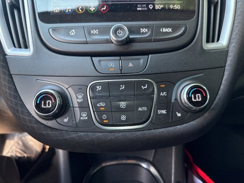 Used 2023 Chevrolet Malibu LT image 26