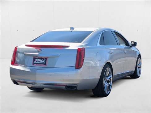 Used 2017 Cadillac XTS Luxury image 5