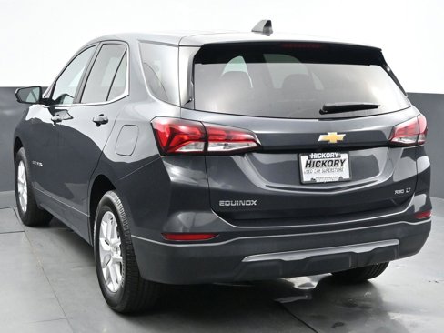 Used 2022 Chevrolet Equinox LT image 5