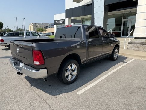 Used 2019 RAM 1500 Tradesman w/ Tradesman SXT Package image 3