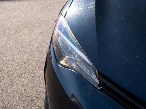 Used 2018 Toyota Corolla LE image 11