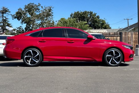 Used 2019 Honda Accord Sport image 3