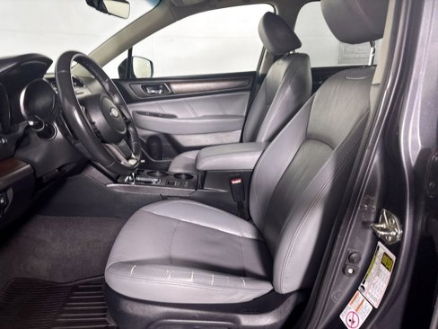 Used 2019 Subaru Outback 2.5i Limited w/ Popular Package #2 image 11