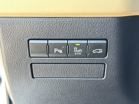 Used 2015 Lexus NX 200t F Sport image 21