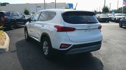 Used 2019 Hyundai Santa Fe SE image 3