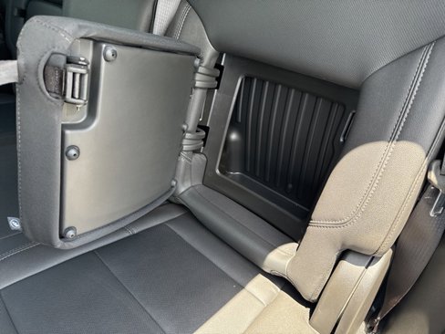 Used 2022 GMC Sierra 1500 SLT w/ SLT Convenience Package image 26