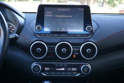 Used 2020 Nissan Sentra SR w/ Premium Package image 32