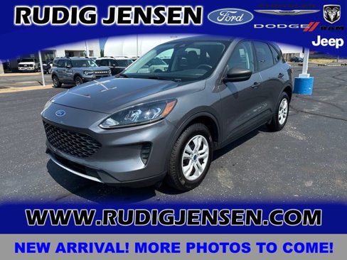 Used 2022 Ford Escape S image 1
