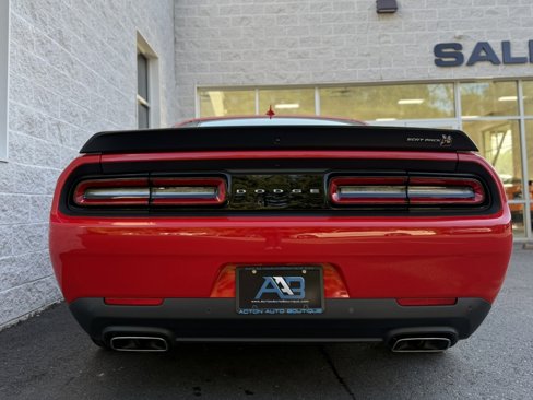 Used 2022 Dodge Challenger R/T Scat Pack image 25