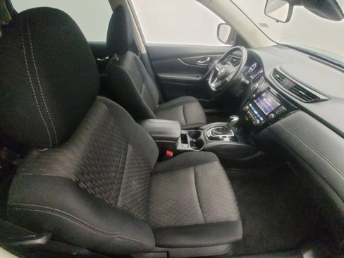 Used 2019 Nissan Rogue SV w/ Premium Package image 21