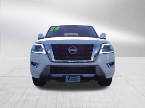Used 2023 Nissan Armada SL w/ Captain's Chairs Package image 8