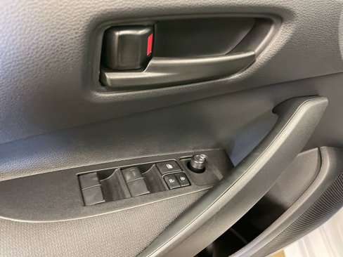 New 2025 Toyota Corolla LE image 15