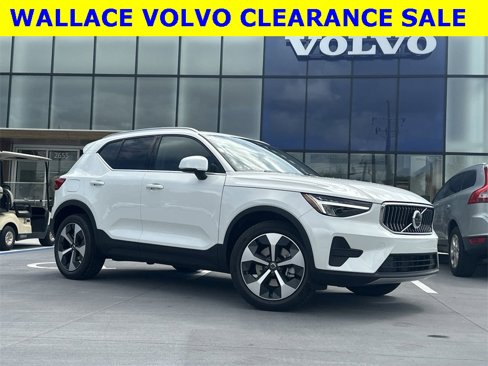 New 2025 Volvo XC40 B5 Core w/ Protection Package Premier image 1