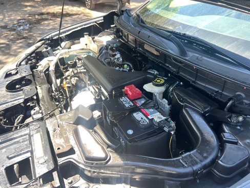 Used 2018 Nissan Rogue S image 32