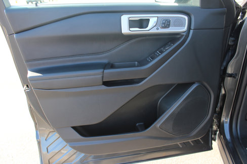 Used 2020 Ford Explorer Limited image 23