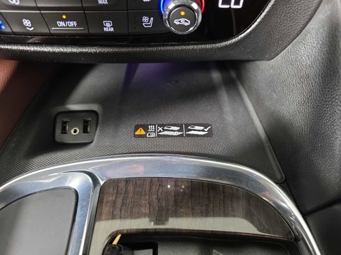 Used 2018 Buick Enclave Avenir w/ Avenir Technology Package image 19