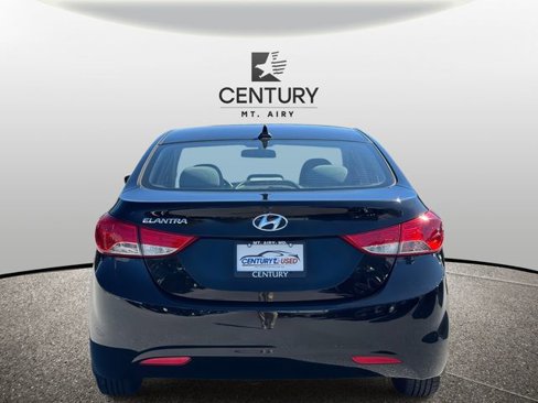 Used 2013 Hyundai Elantra GLS image 3