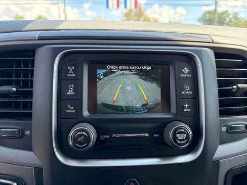 Used 2018 RAM 1500 Express image 28
