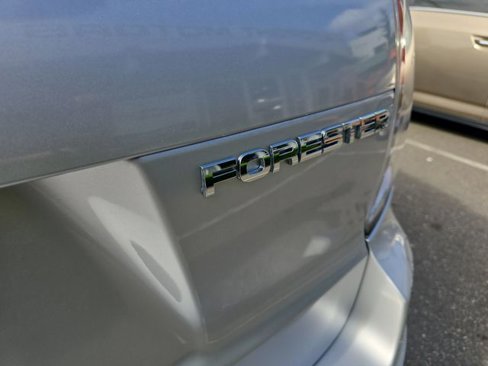 Used 2009 Subaru Forester 2.5X Limited image 29