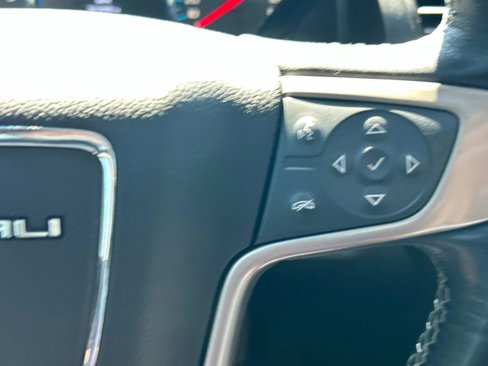 Used 2019 GMC Yukon Denali image 24