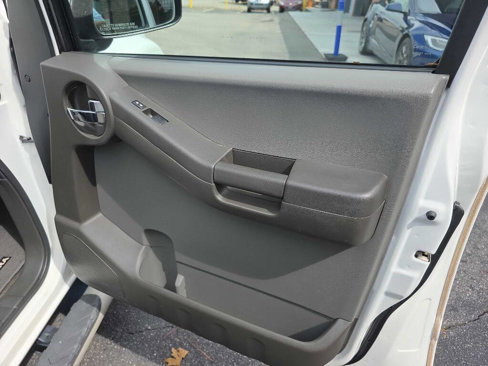 Used 2013 Nissan Xterra S w/ Value Package image 22