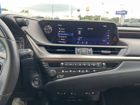 Used 2020 Lexus ES 350 w/ Premium Package image 20