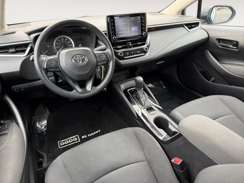 Used 2022 Toyota Corolla LE image 15