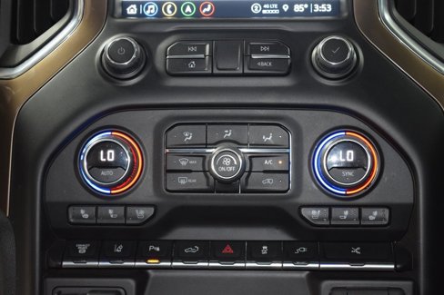 Used 2022 Chevrolet Silverado 2500 High Country w/ Technology Package image 34